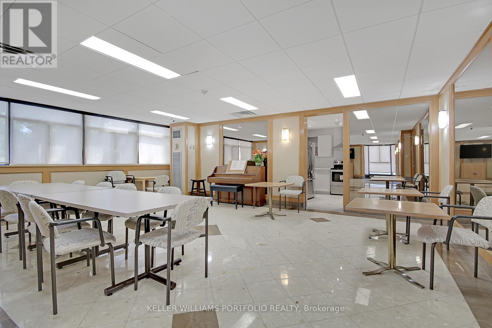 702 - 100 ANTIBES DRIVE Image 29