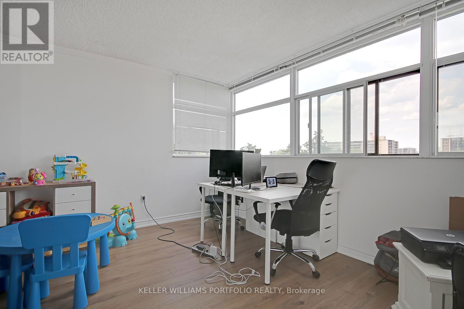 702 - 100 ANTIBES DRIVE Image 8