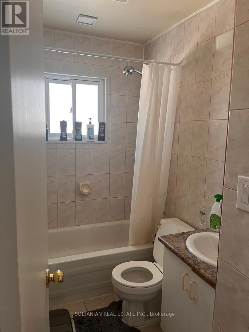 228 FINCH AVENUE WEST Image 8