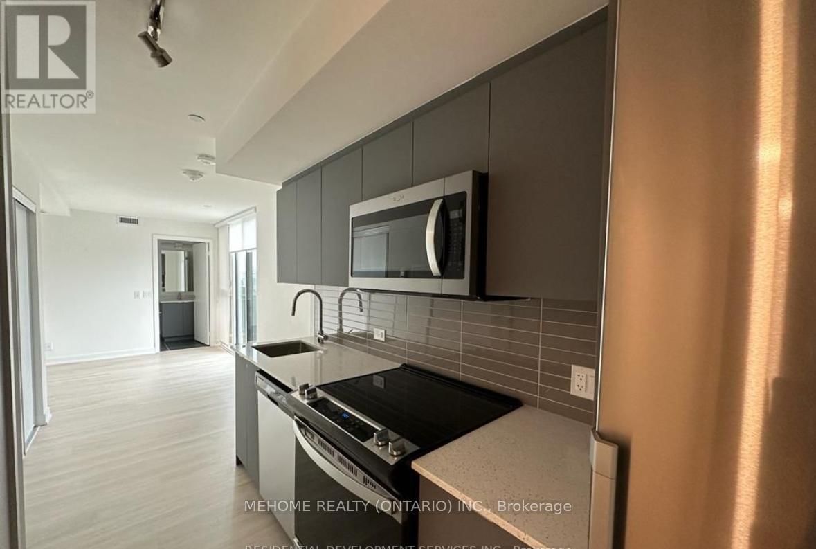 #1301 - 30 TRETTI WAY Image 10