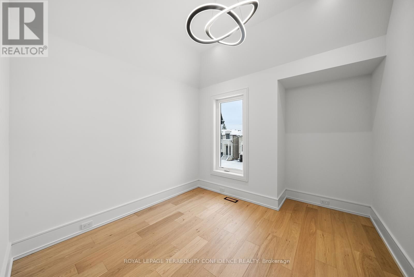 338B HORSHAM AVENUE Image 29