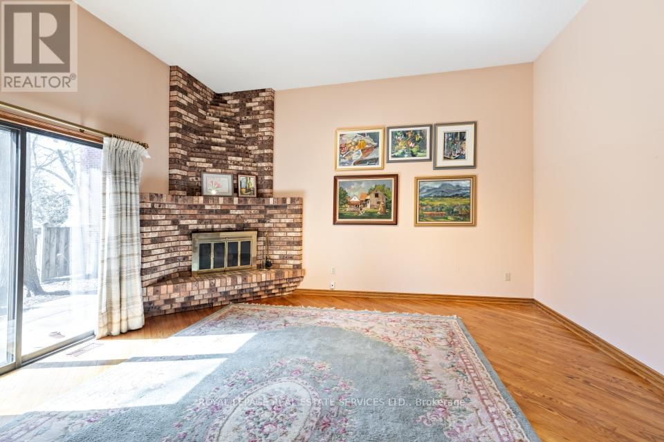 29 CAMERON AVENUE Image 15