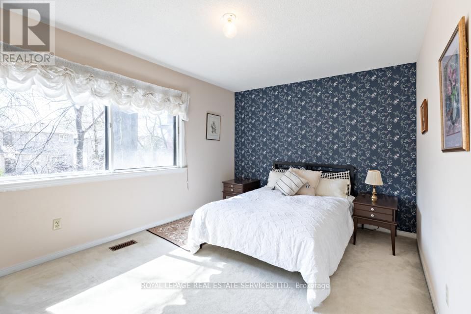 29 CAMERON AVENUE Image 22