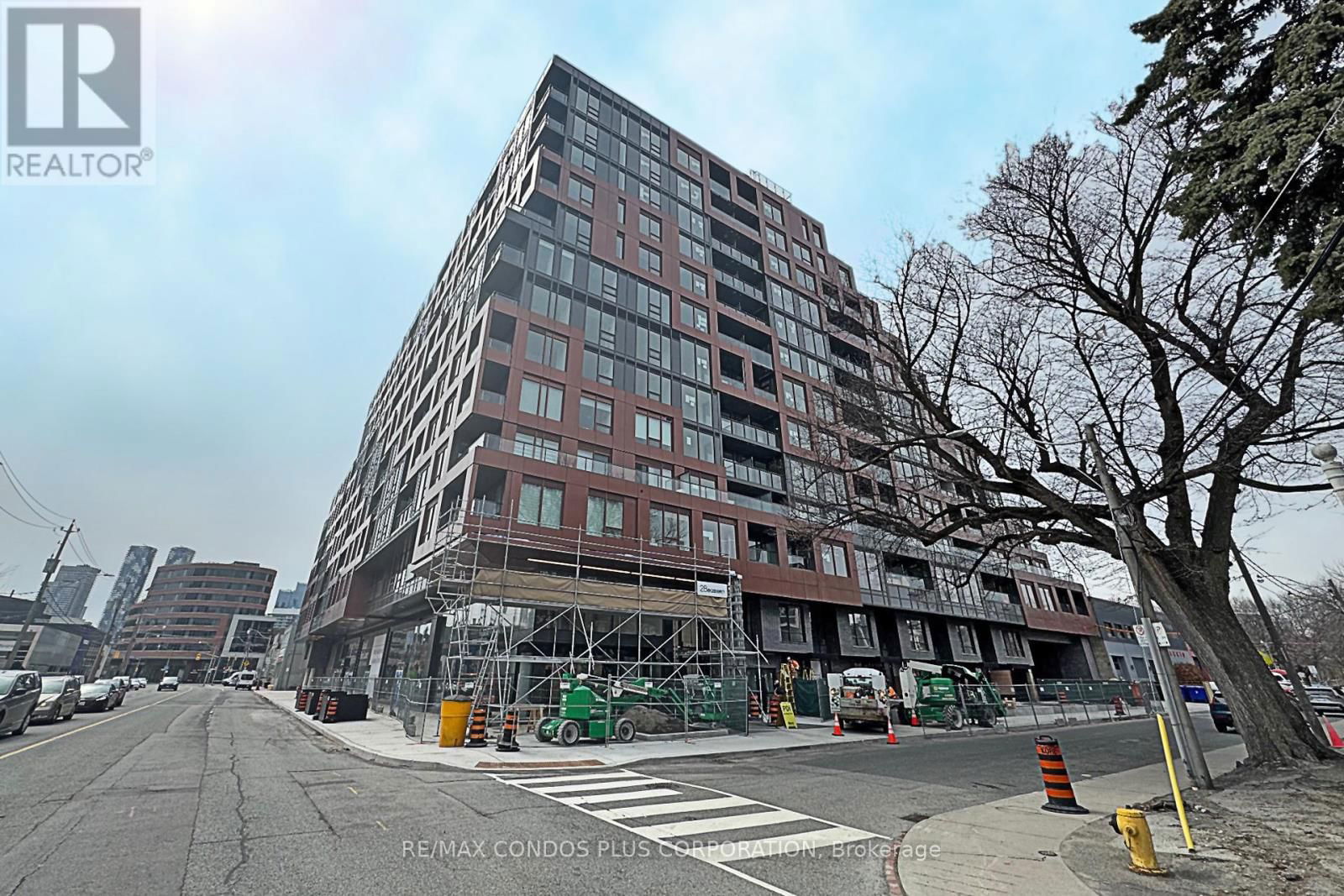 802 - 28 EASTERN AVENUE Image 15