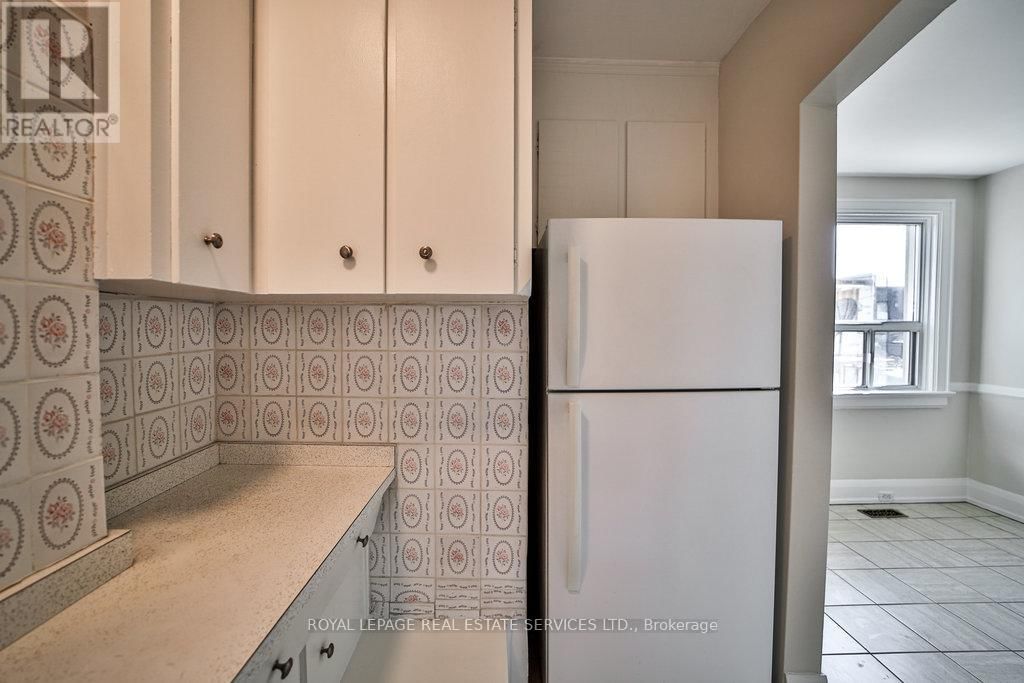 25 EARNSCLIFFE ROAD Image 10