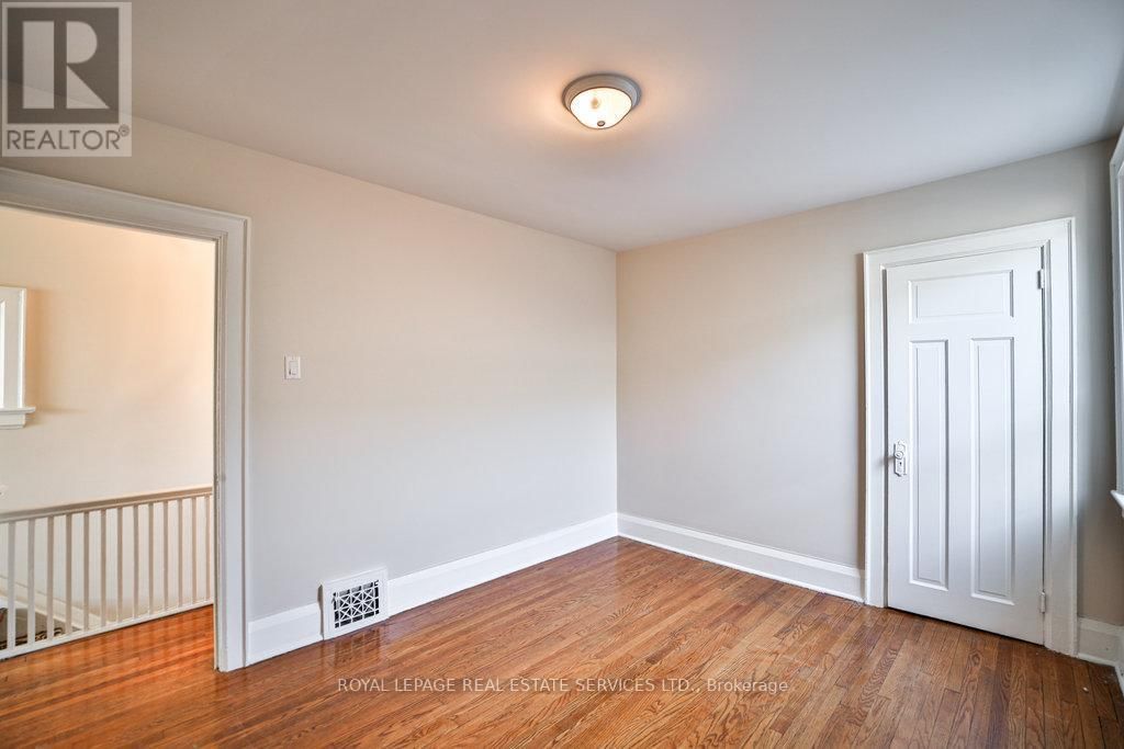 25 EARNSCLIFFE ROAD Image 18