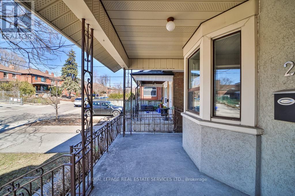 25 EARNSCLIFFE ROAD Image 39