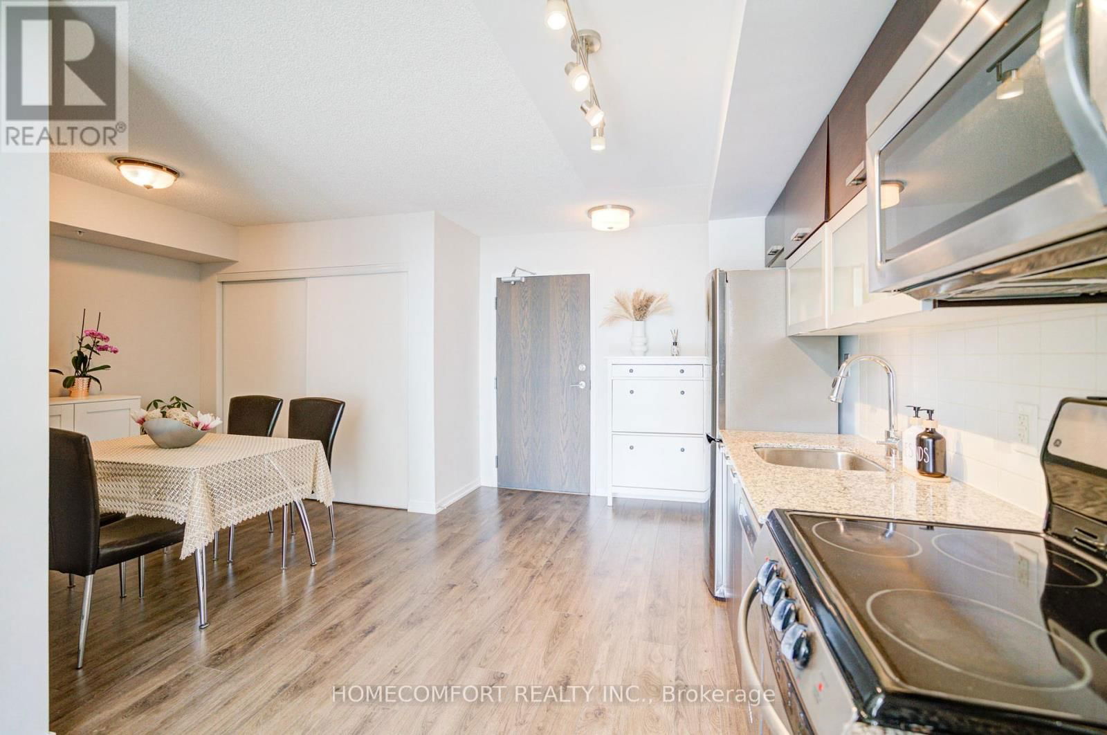 1006 - 68 ABELL STREET Image 10