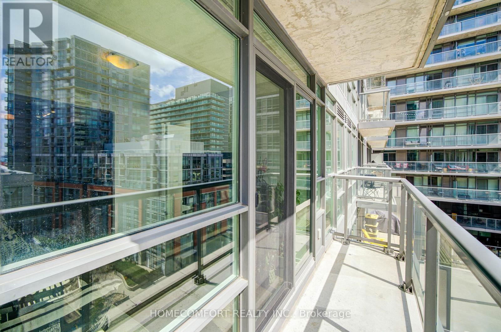 1006 - 68 ABELL STREET Image 25