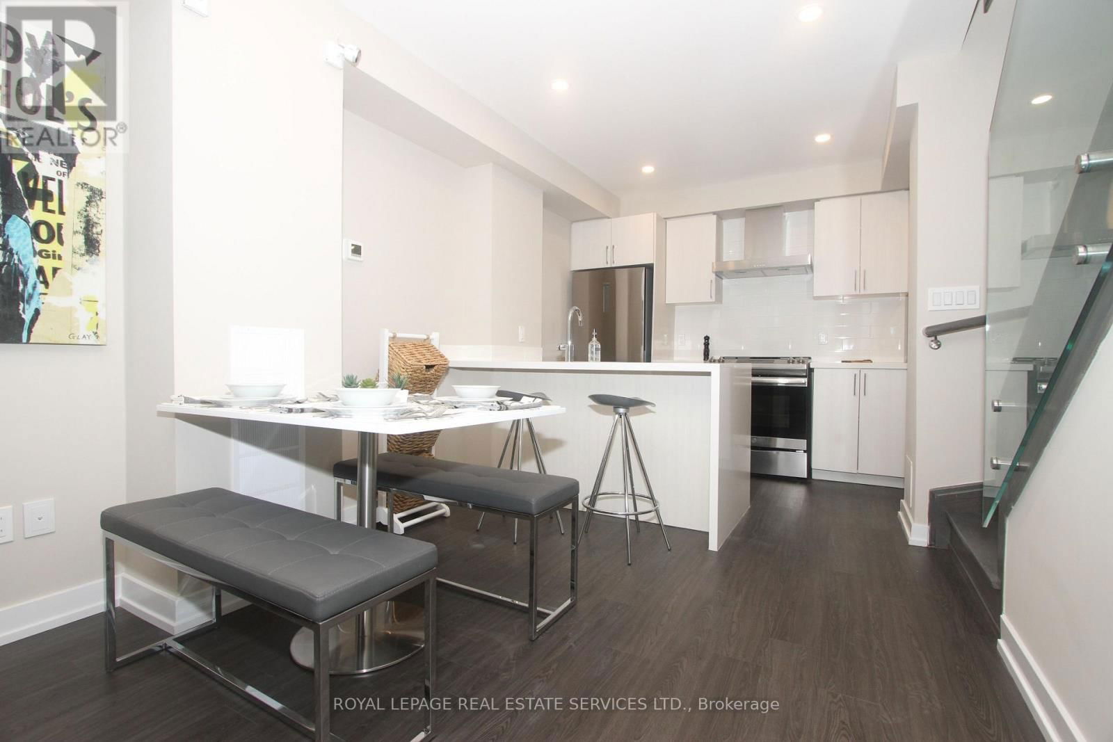 280 BLEECKER STREET Image 1
