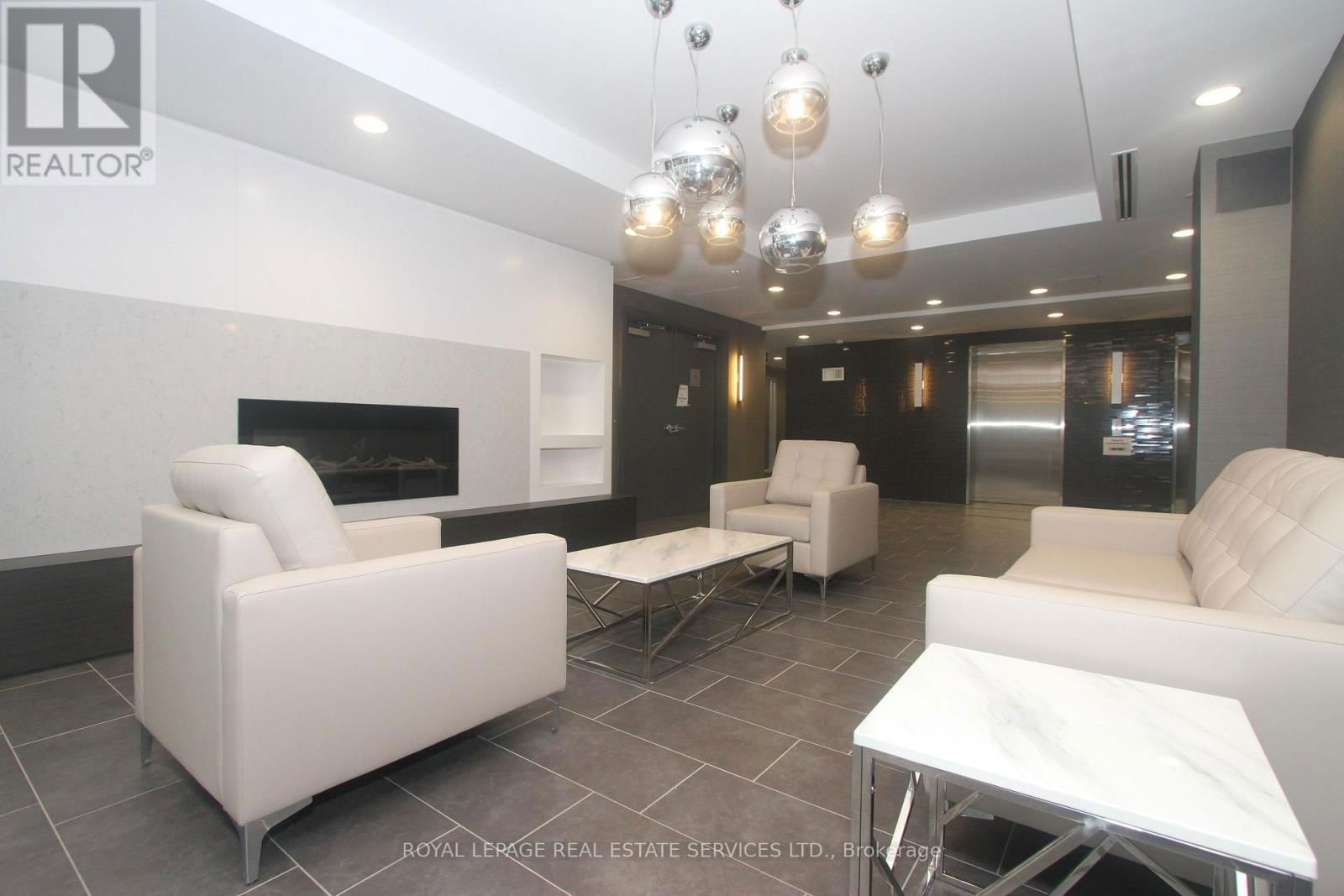 280 BLEECKER STREET Image 17