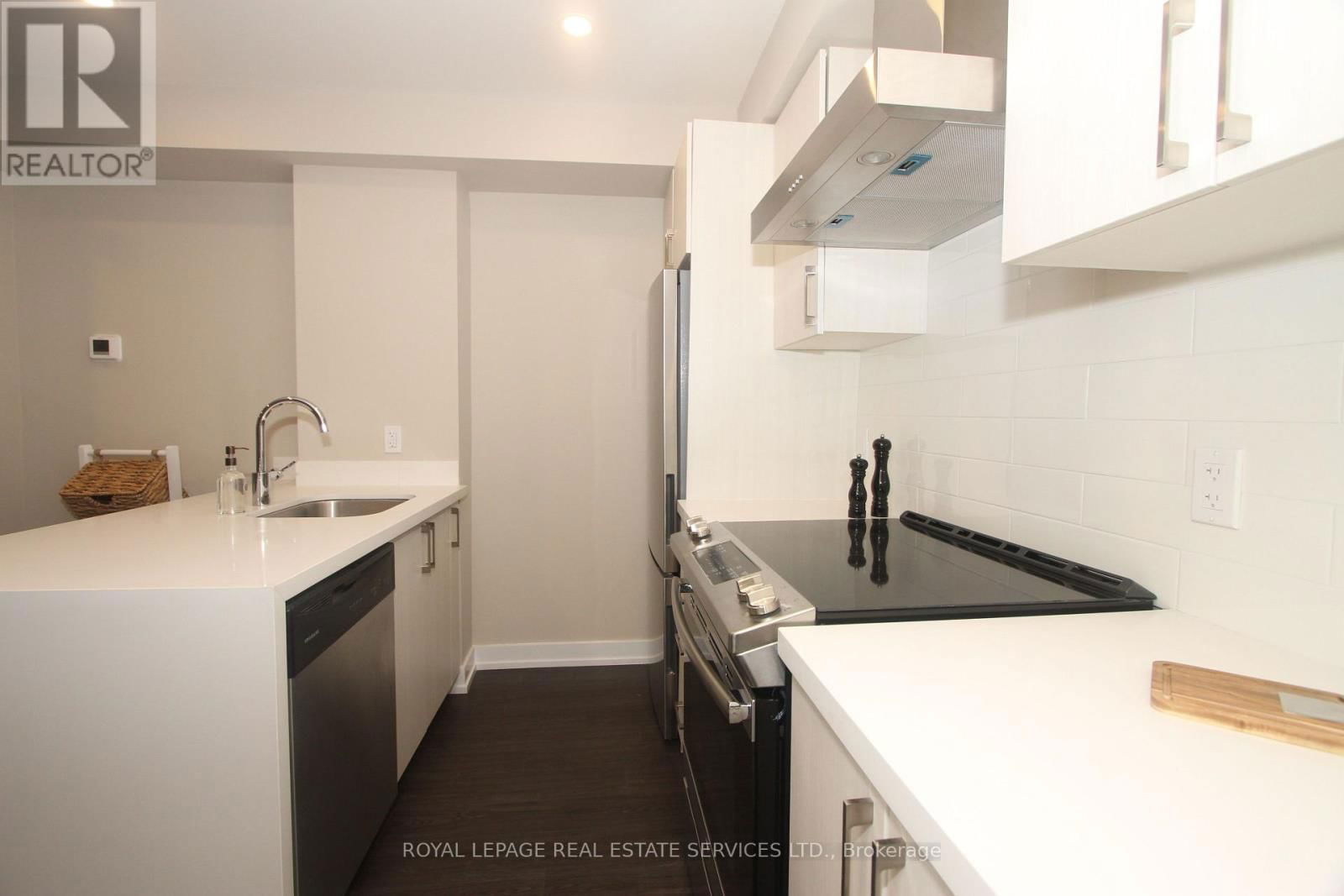 280 BLEECKER STREET Image 3