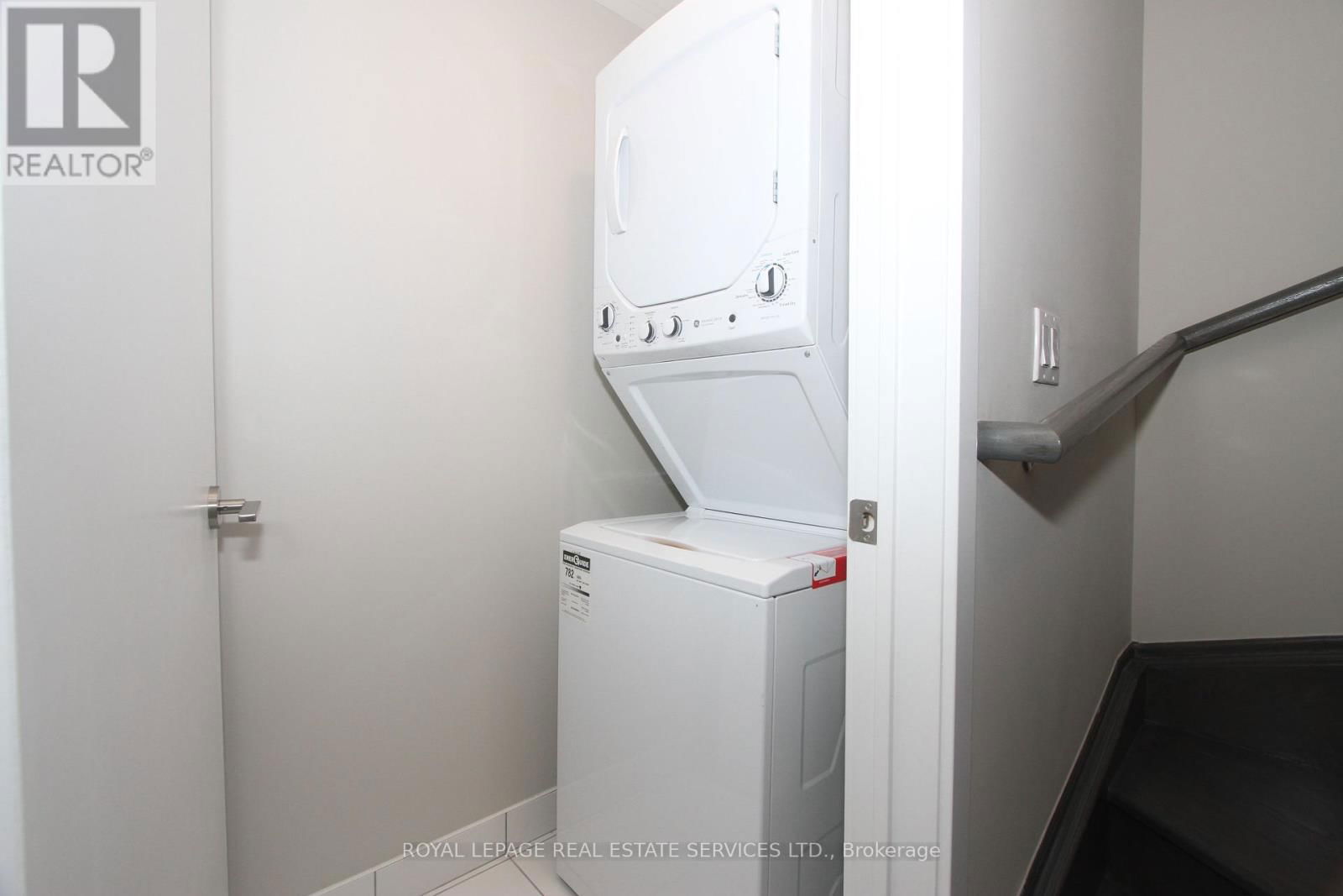 280 BLEECKER STREET Image 9