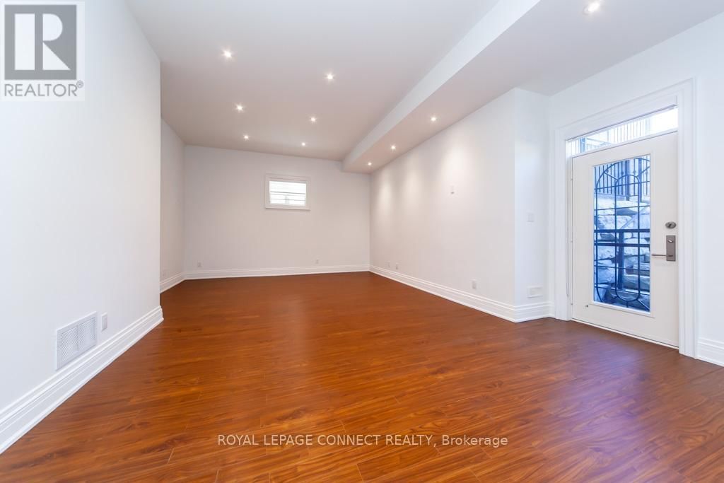 44 GWENDOLEN AVENUE Image 31