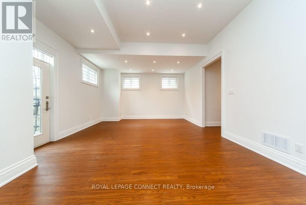 44 GWENDOLEN AVENUE Image 32