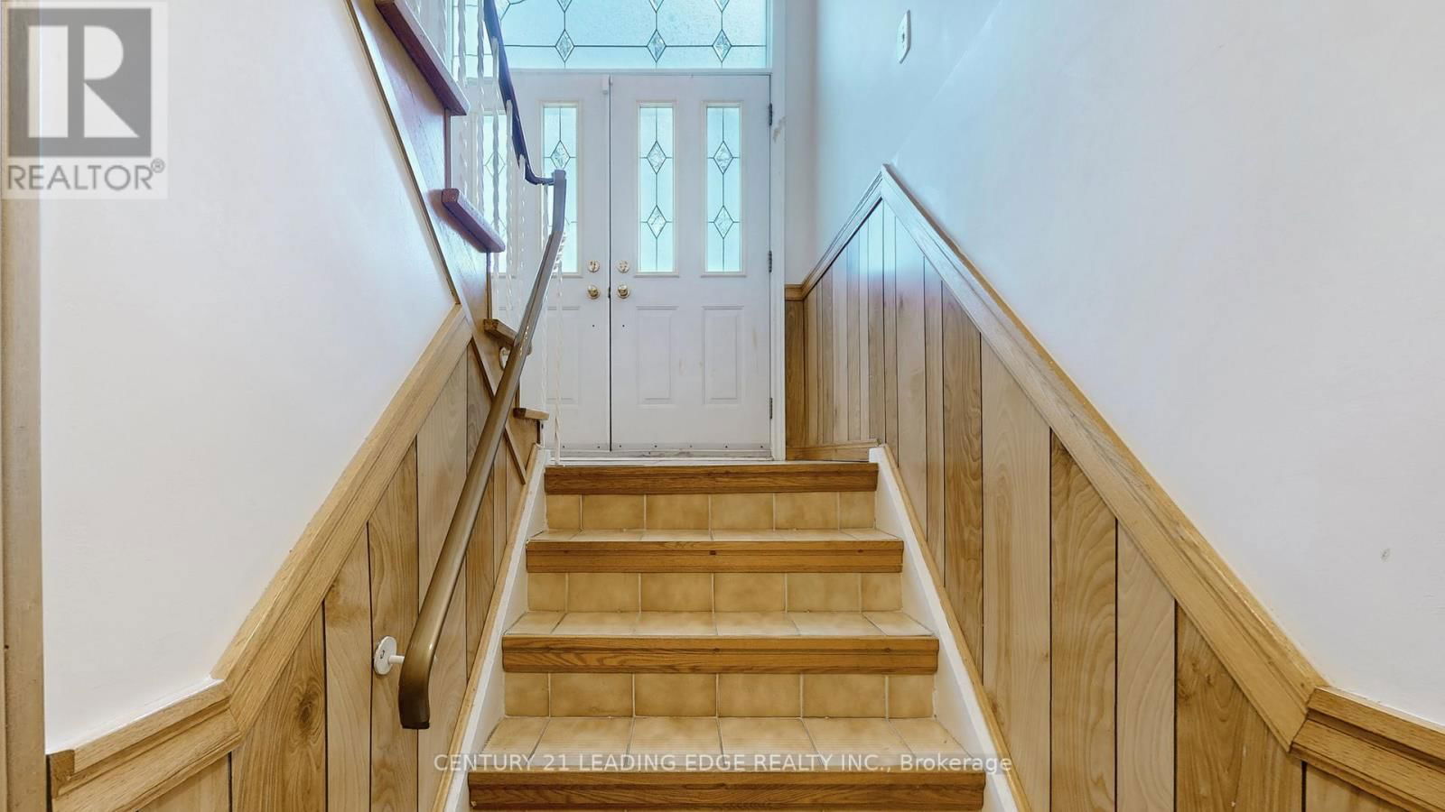 101 PINDAR CRESCENT Image 29