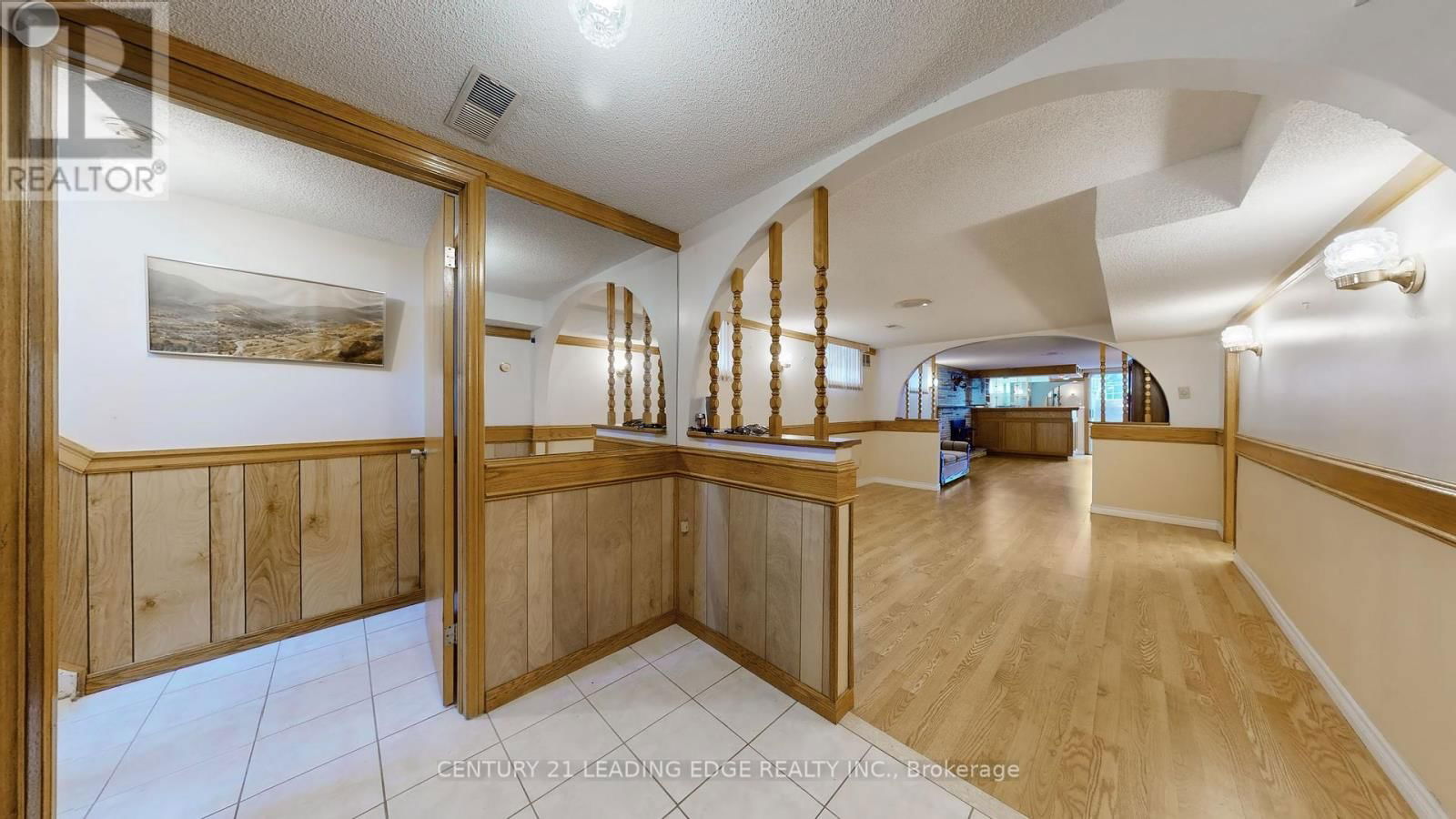 101 PINDAR CRESCENT Image 31