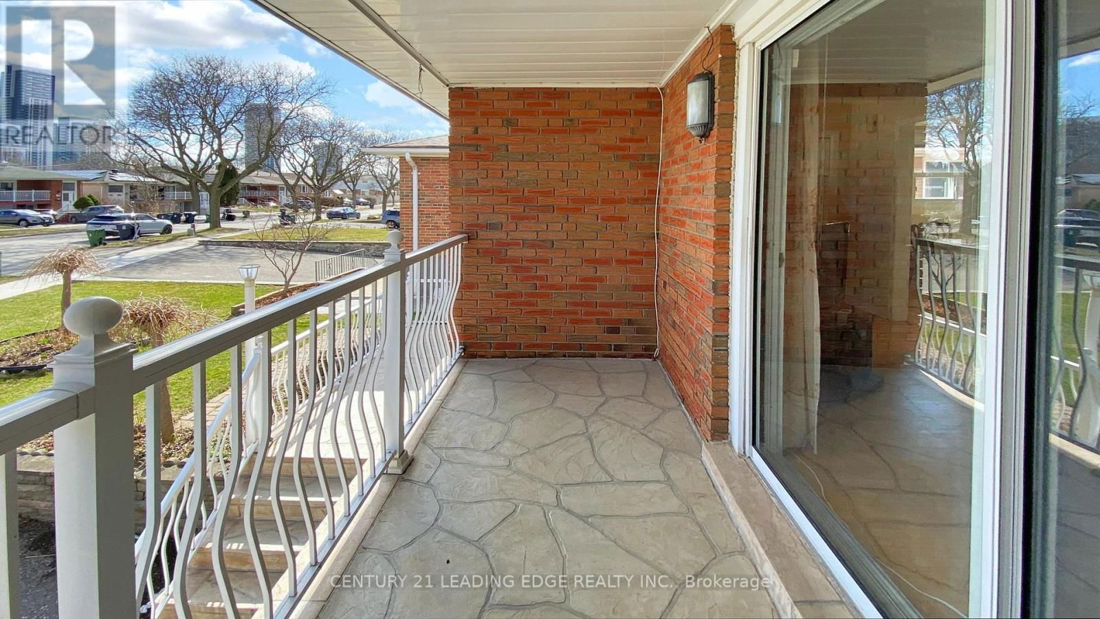101 PINDAR CRESCENT Image 6