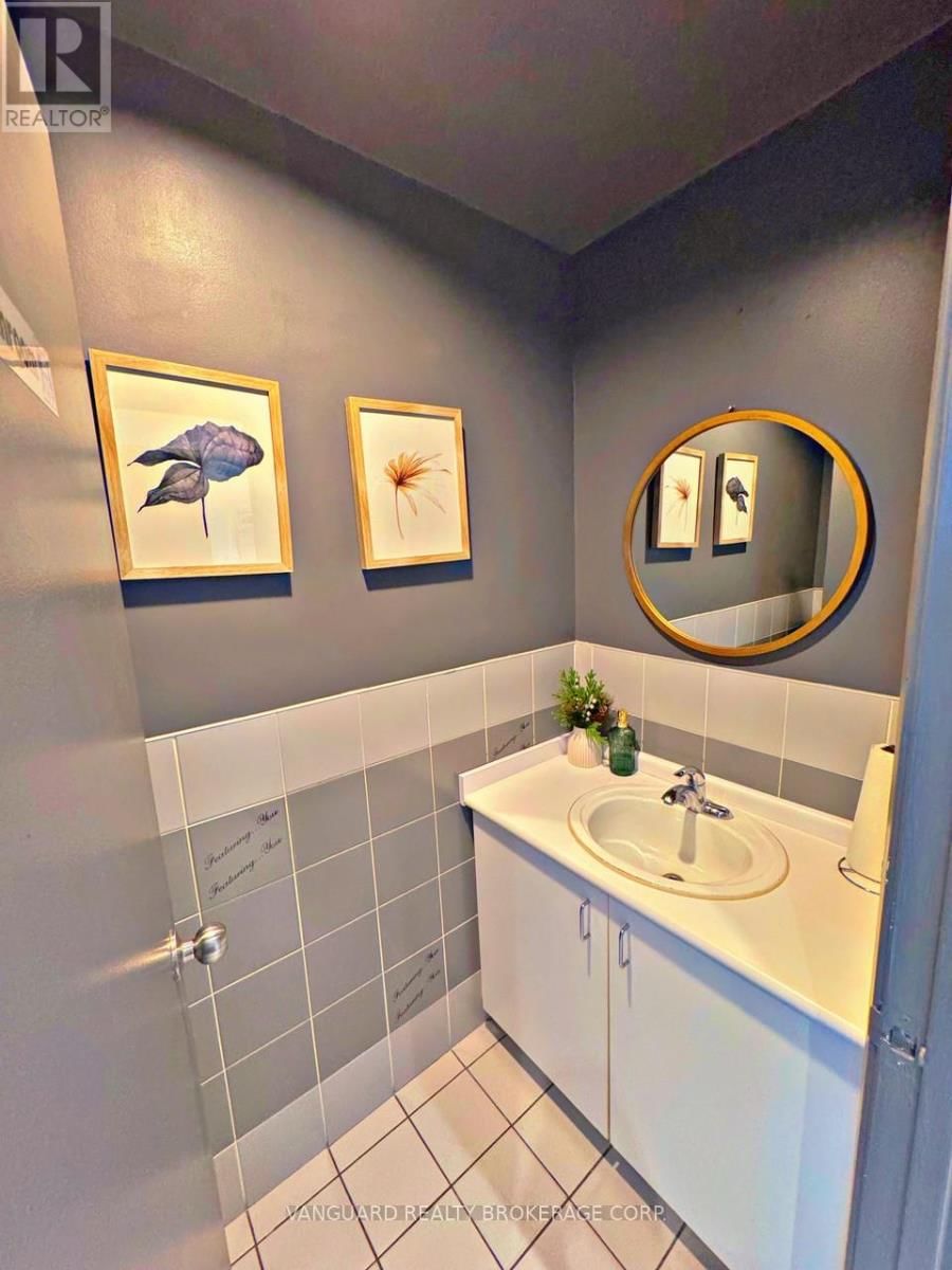 2nd Floor - 1106 EGLINTON AVENUE WEST Image 20