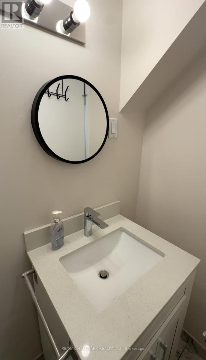 316 CHEROKEE BOULEVARD Image 10