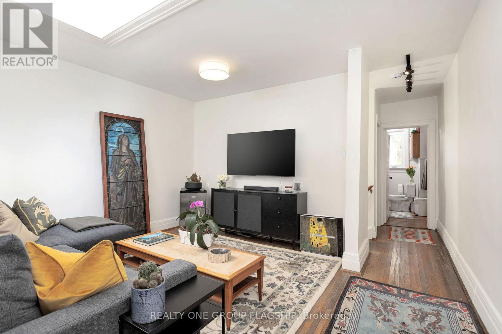 1691 DUNDAS STREET WEST Image 19