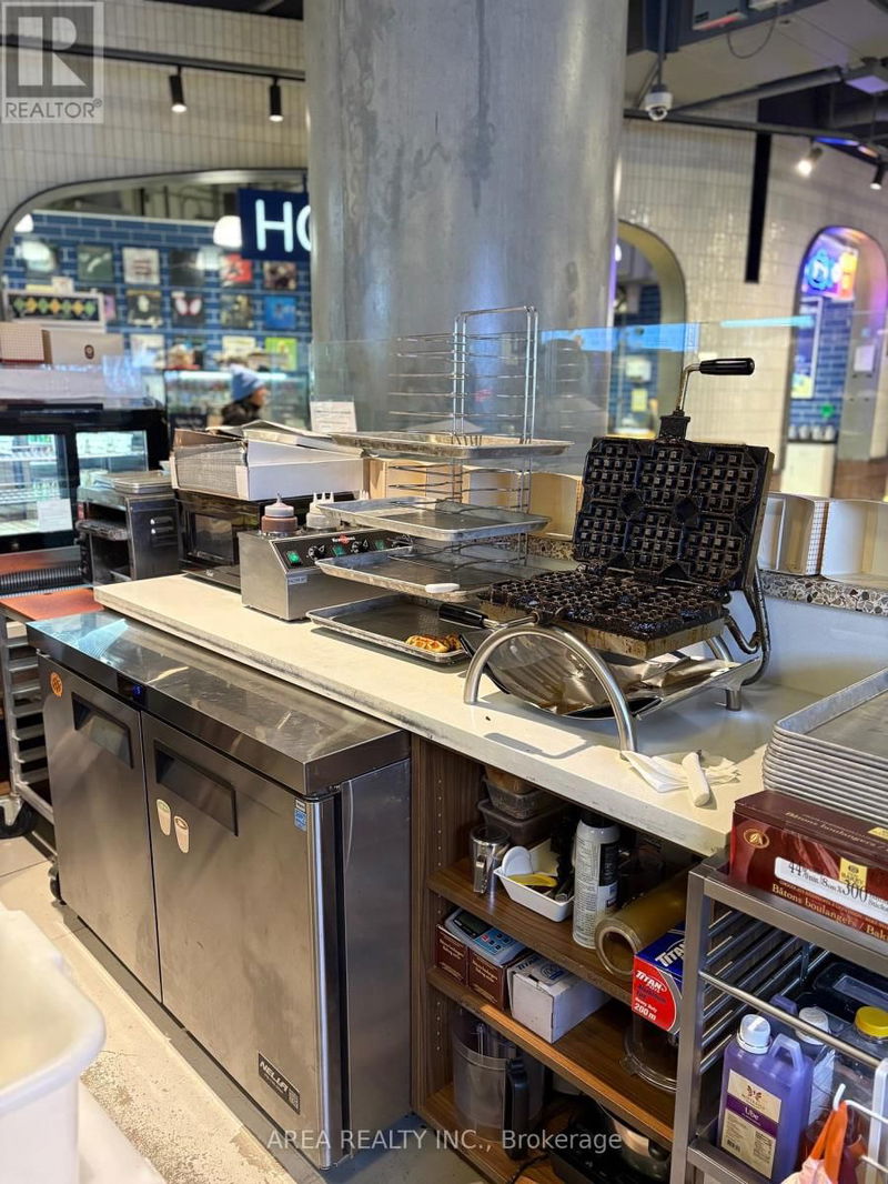 Image #1 of Restaurant for Sale at Front St, Toronto, Ontario