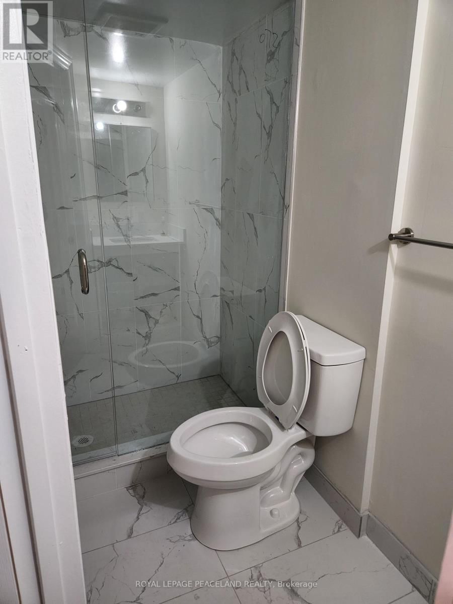 4 - 558 SPADINA CRESCENT Image 11