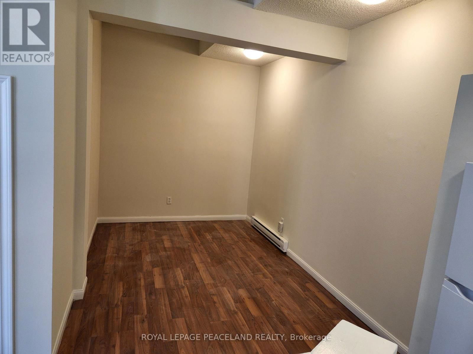 4 - 558 SPADINA CRESCENT Image 3