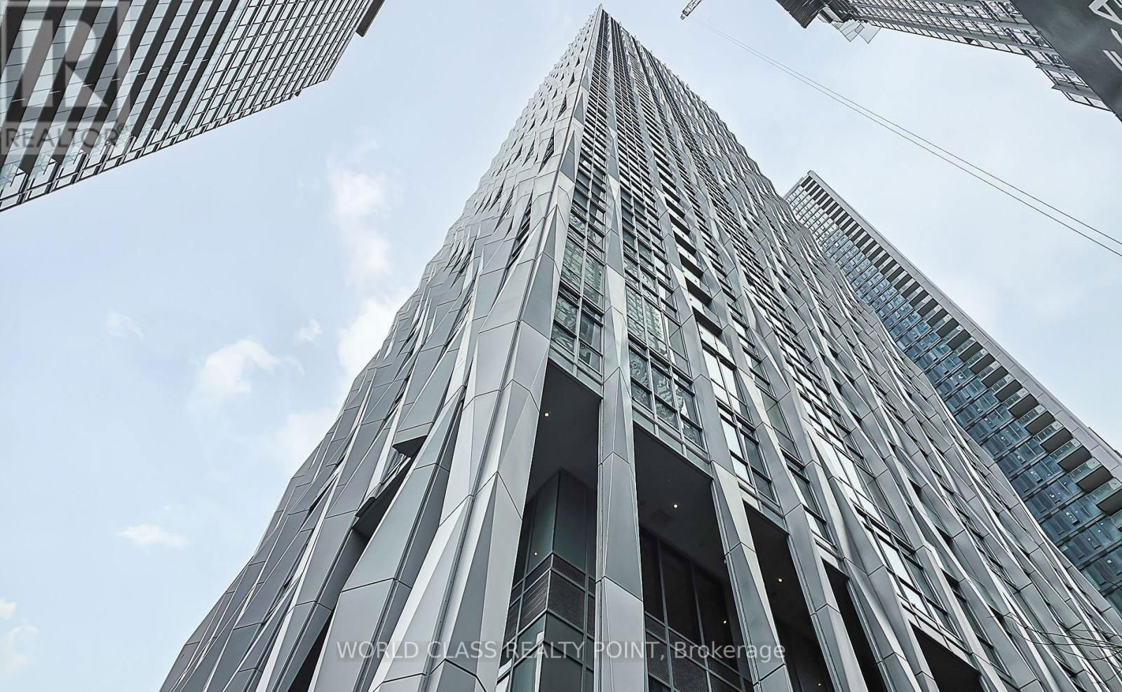 1505 - 1 YORKVILLE AVENUE Image 2