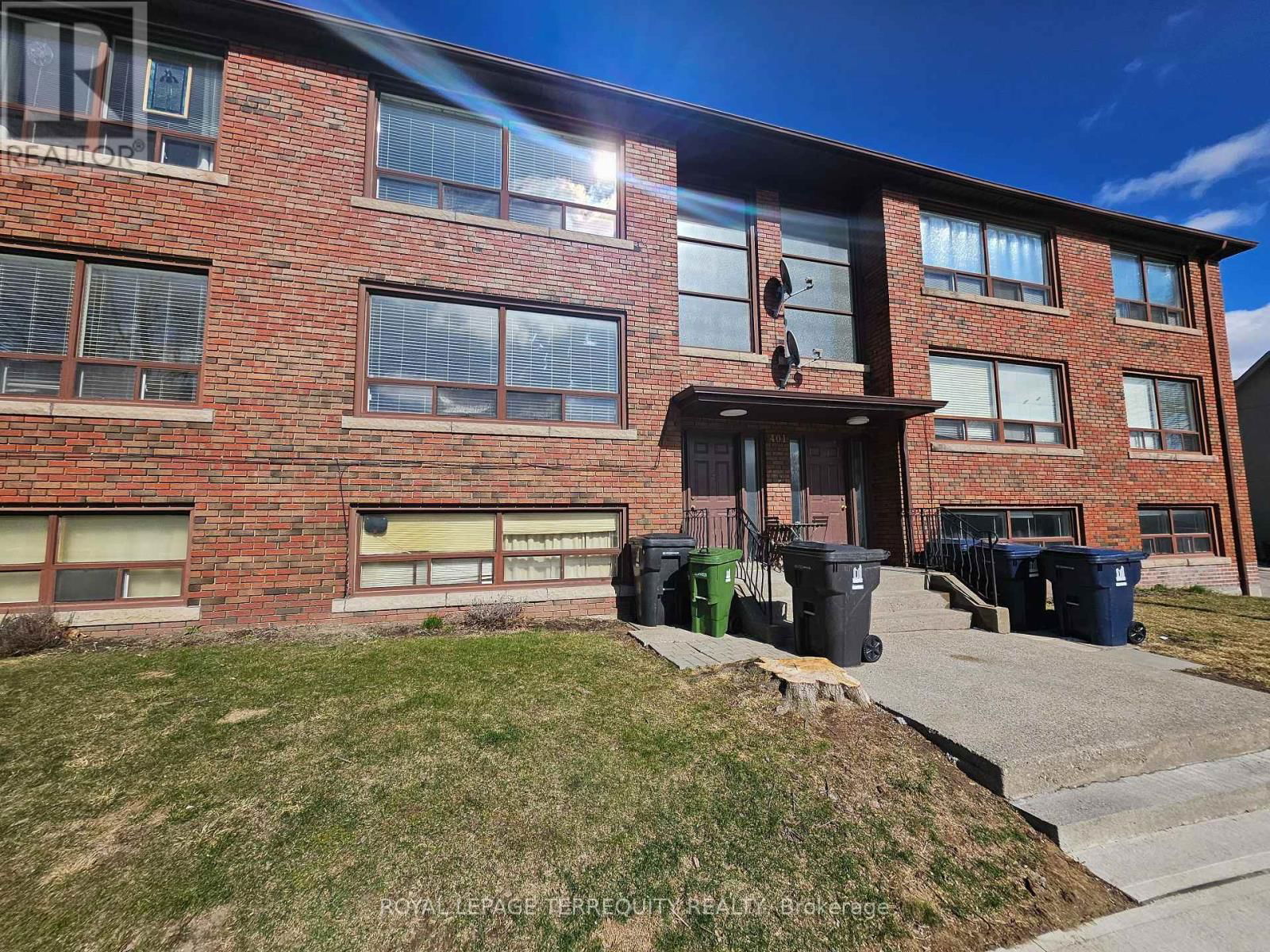 3 - 401 WINNETT AVENUE Image 1