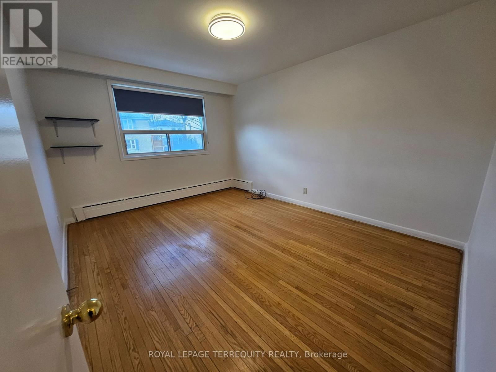 3 - 401 WINNETT AVENUE Image 28