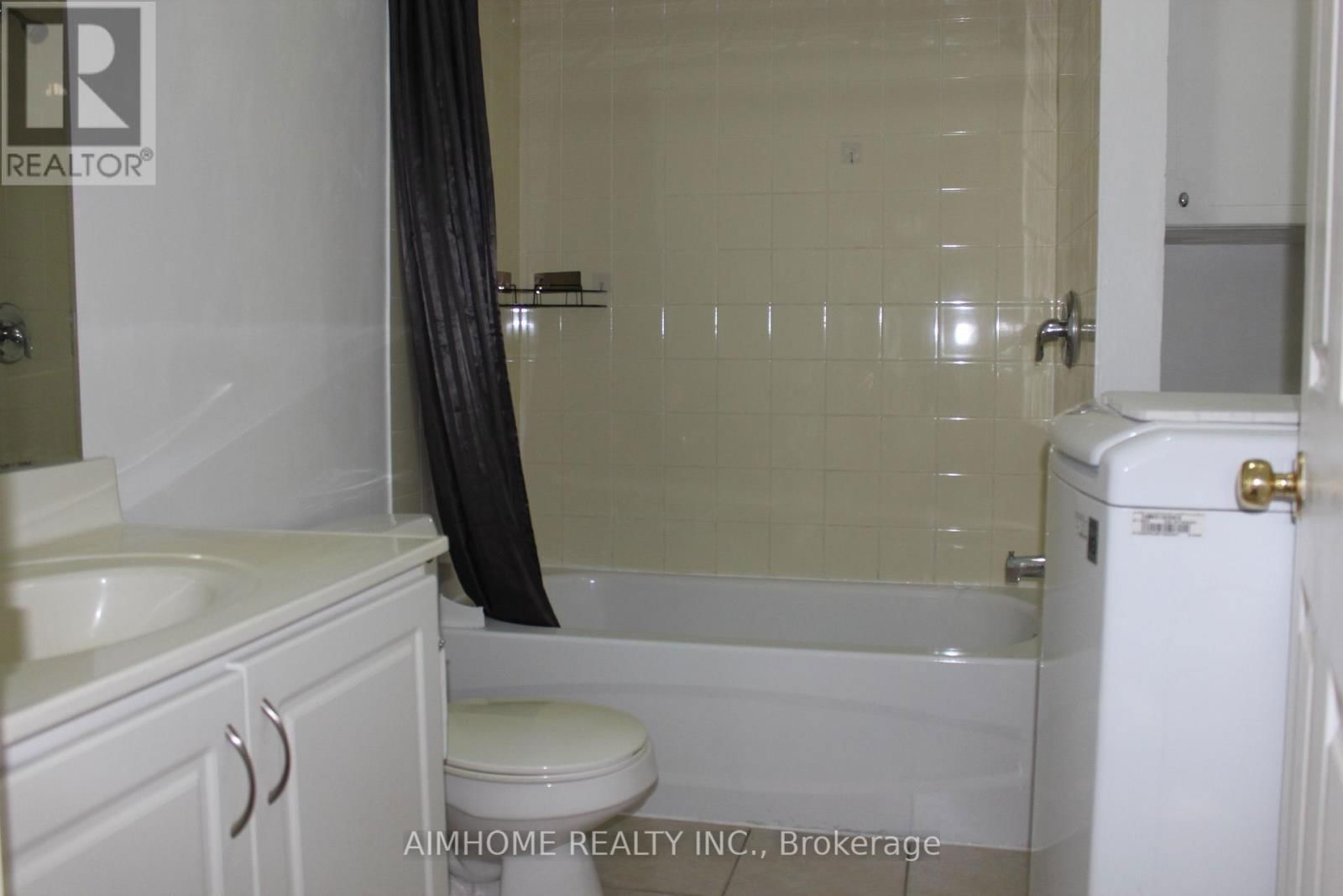Apt 2 - 1483 EGLINTON AVENUE WEST Image 12