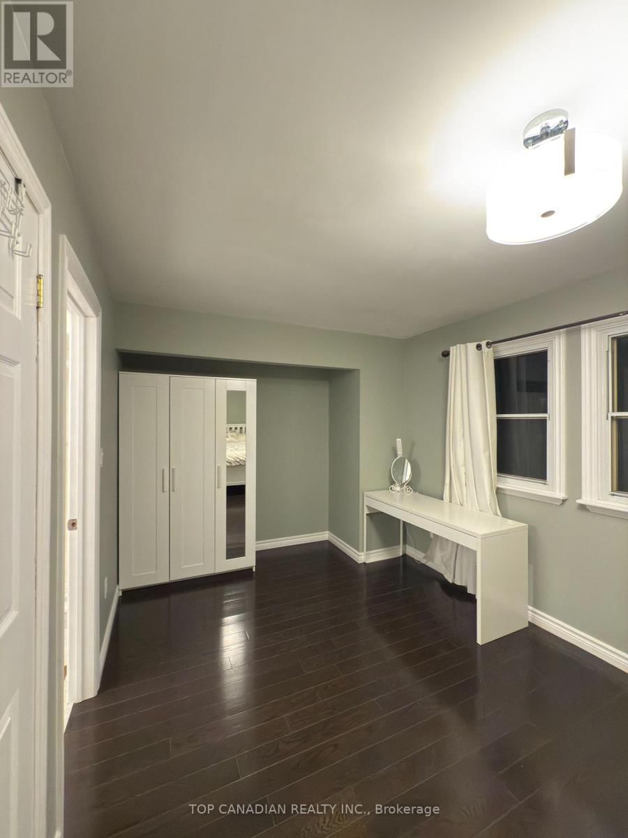 62 - 55 ENGLISH IVYWAY WAY Image 22