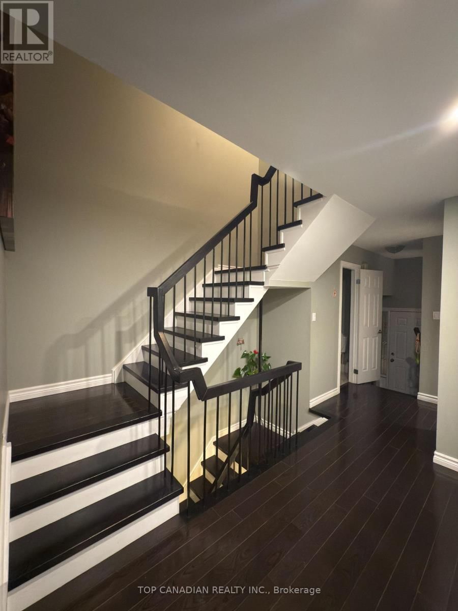 62 - 55 ENGLISH IVYWAY WAY Image 8