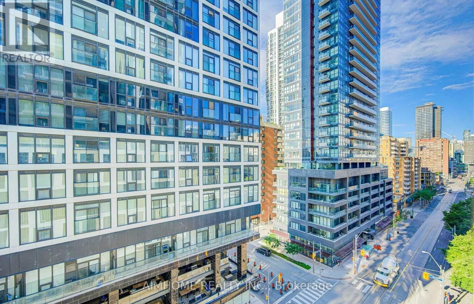 823 - 251 JARVIS STREET Image 22