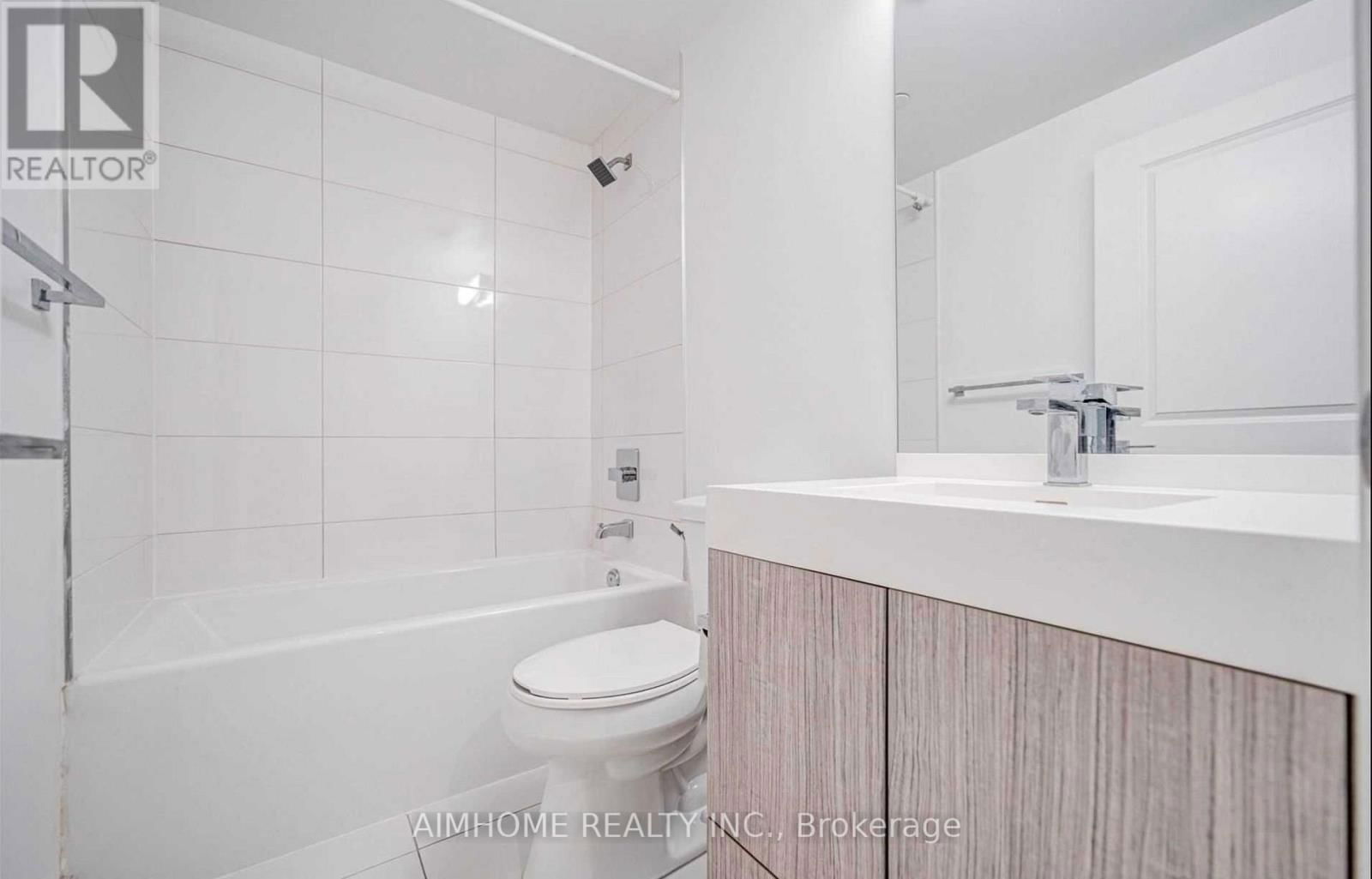 823 - 251 JARVIS STREET Image 7