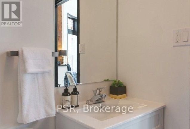 1 - 260 SHERBOURNE STREET Image 6