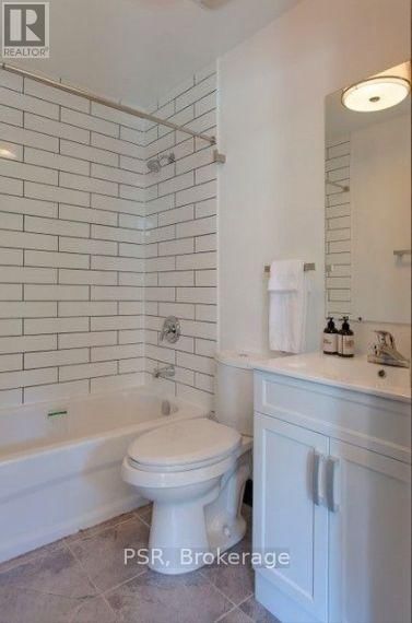 1 - 260 SHERBOURNE STREET Image 7