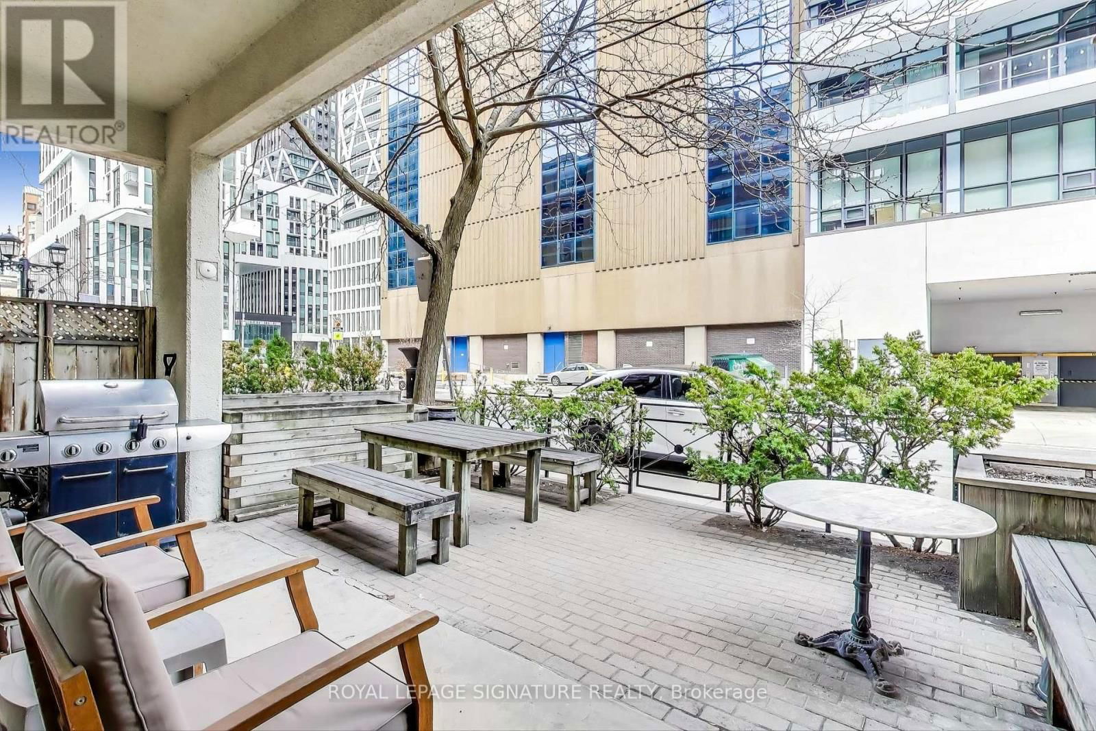 72 ST. PATRICK STREET Image 12