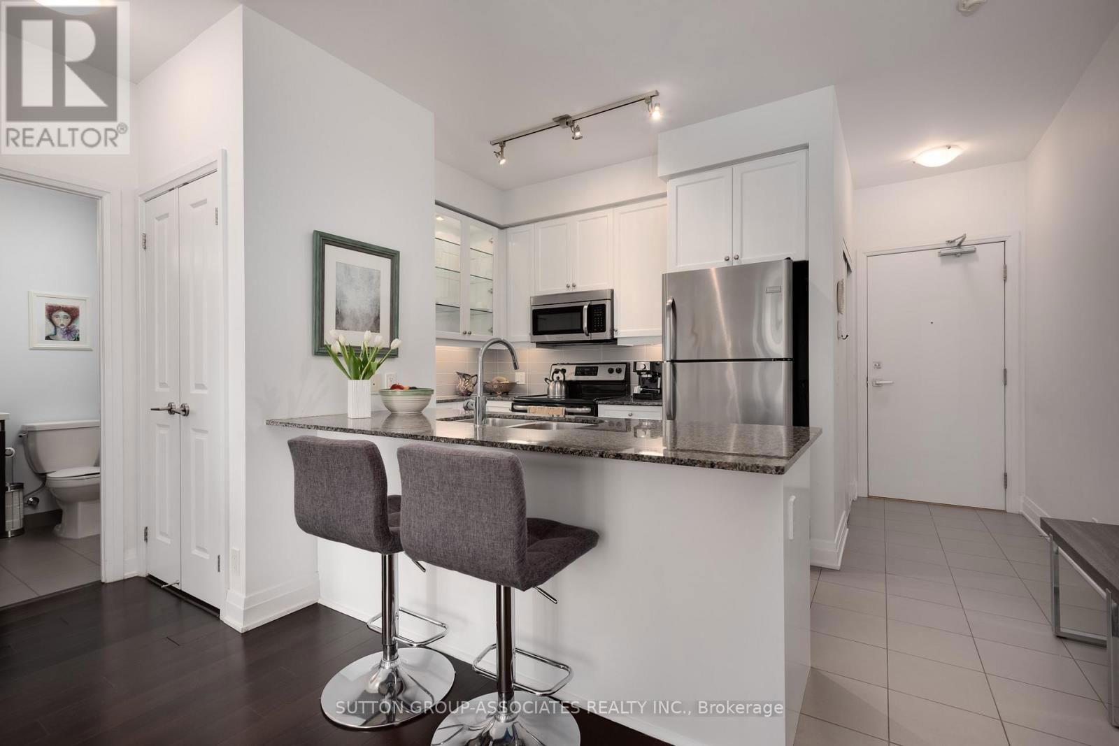 1405 - 530 ST CLAIR AVENUE WEST Image 7