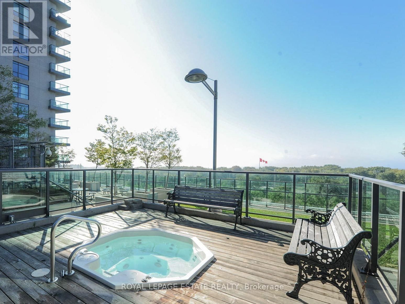 1011 - 231 FORT YORK BOULEVARD Image 35