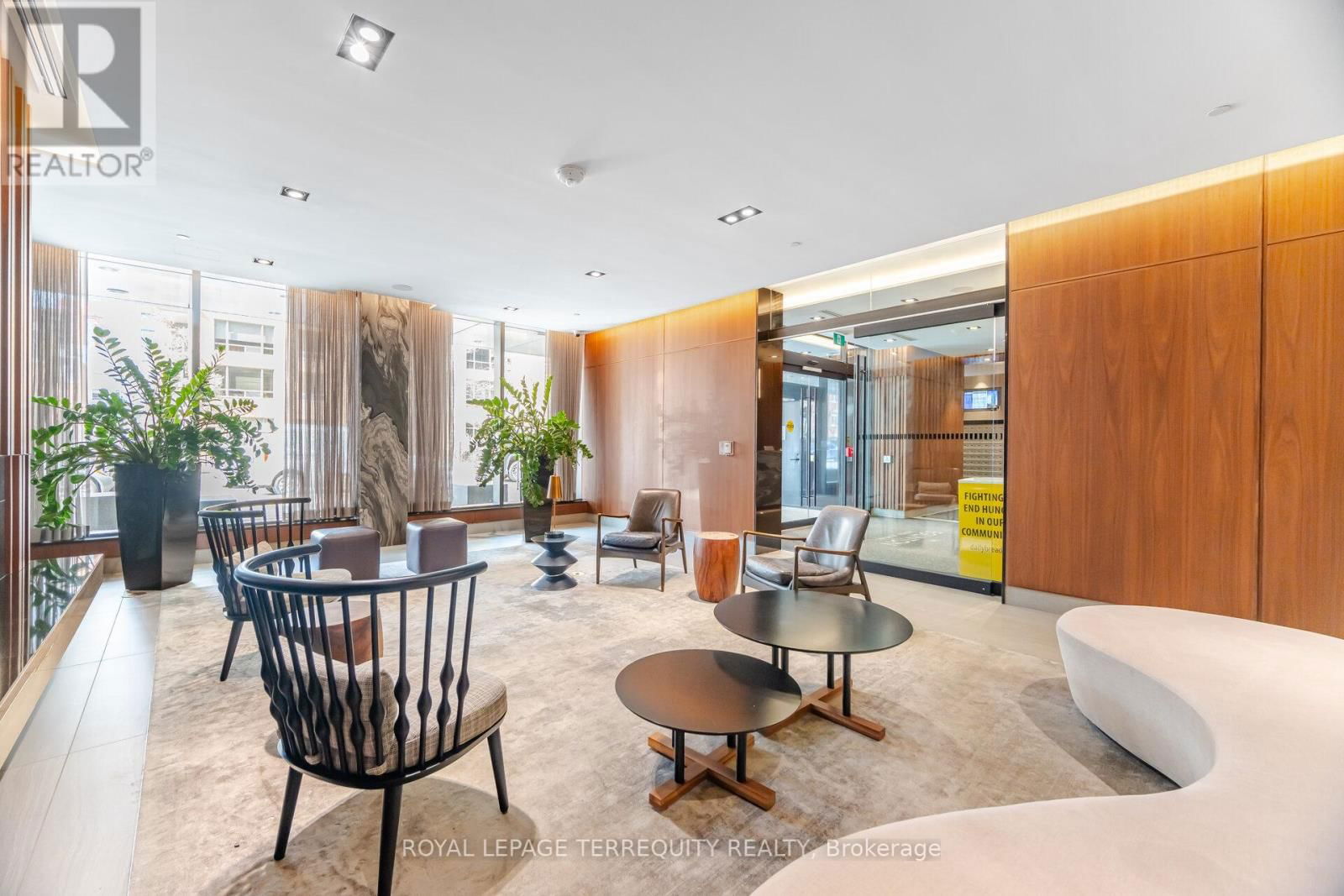 405 - 125 REDPATH AVENUE Image 27