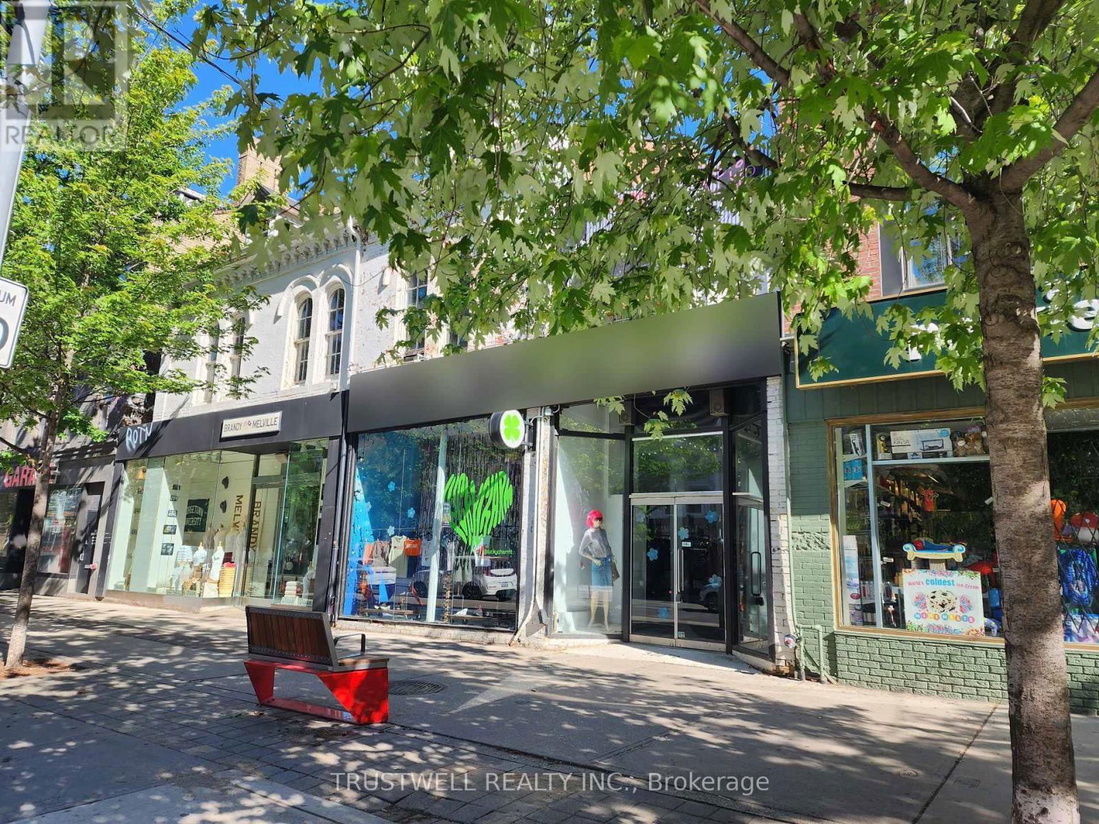 322.5* QUEEN STREET WEST Image 1