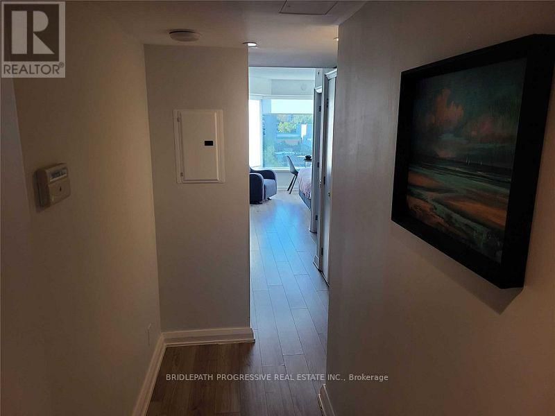 703 - 155 YORKVILLE AVENUE Image 7