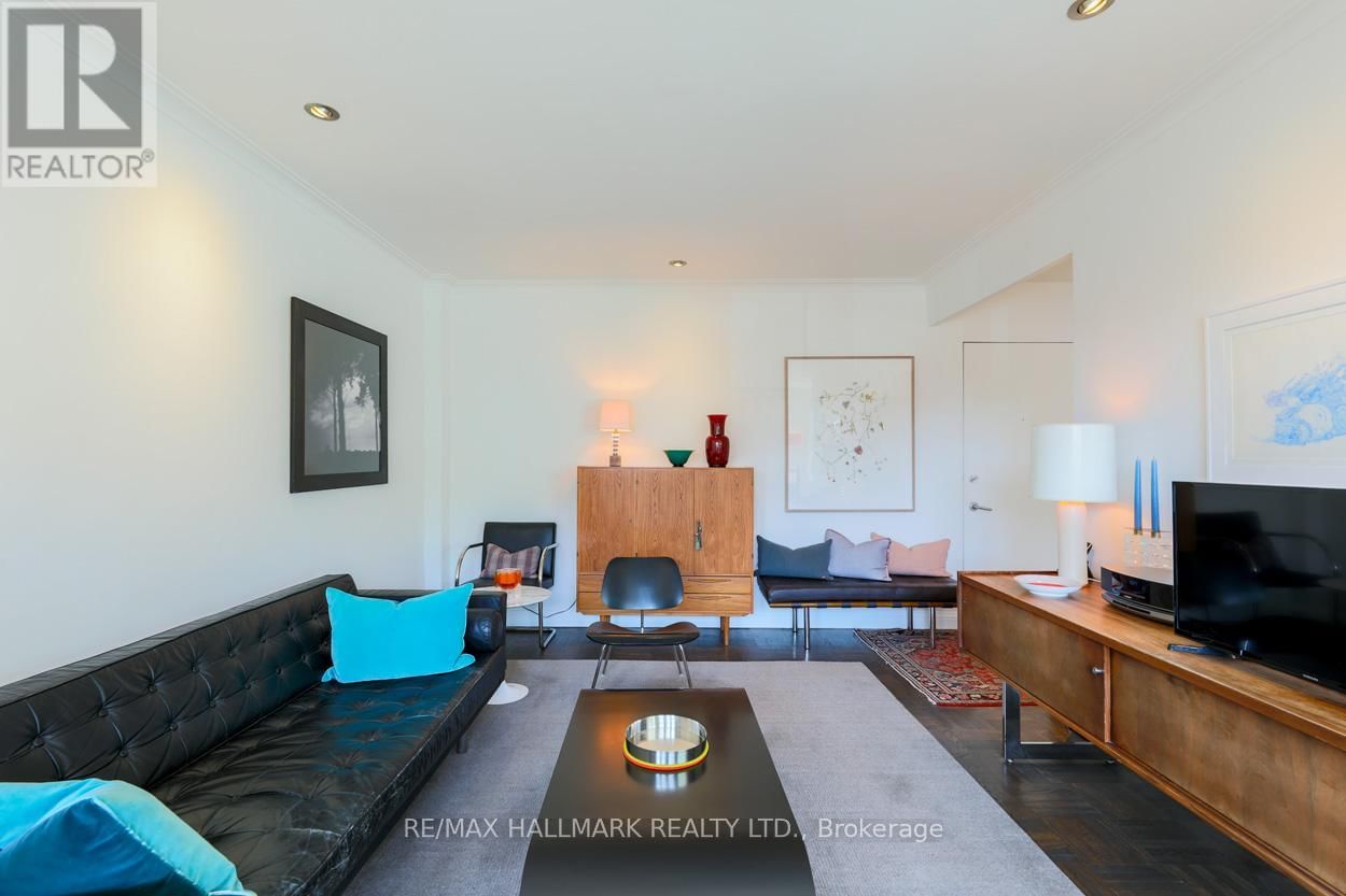 212 - 30 ELM AVENUE Image 5