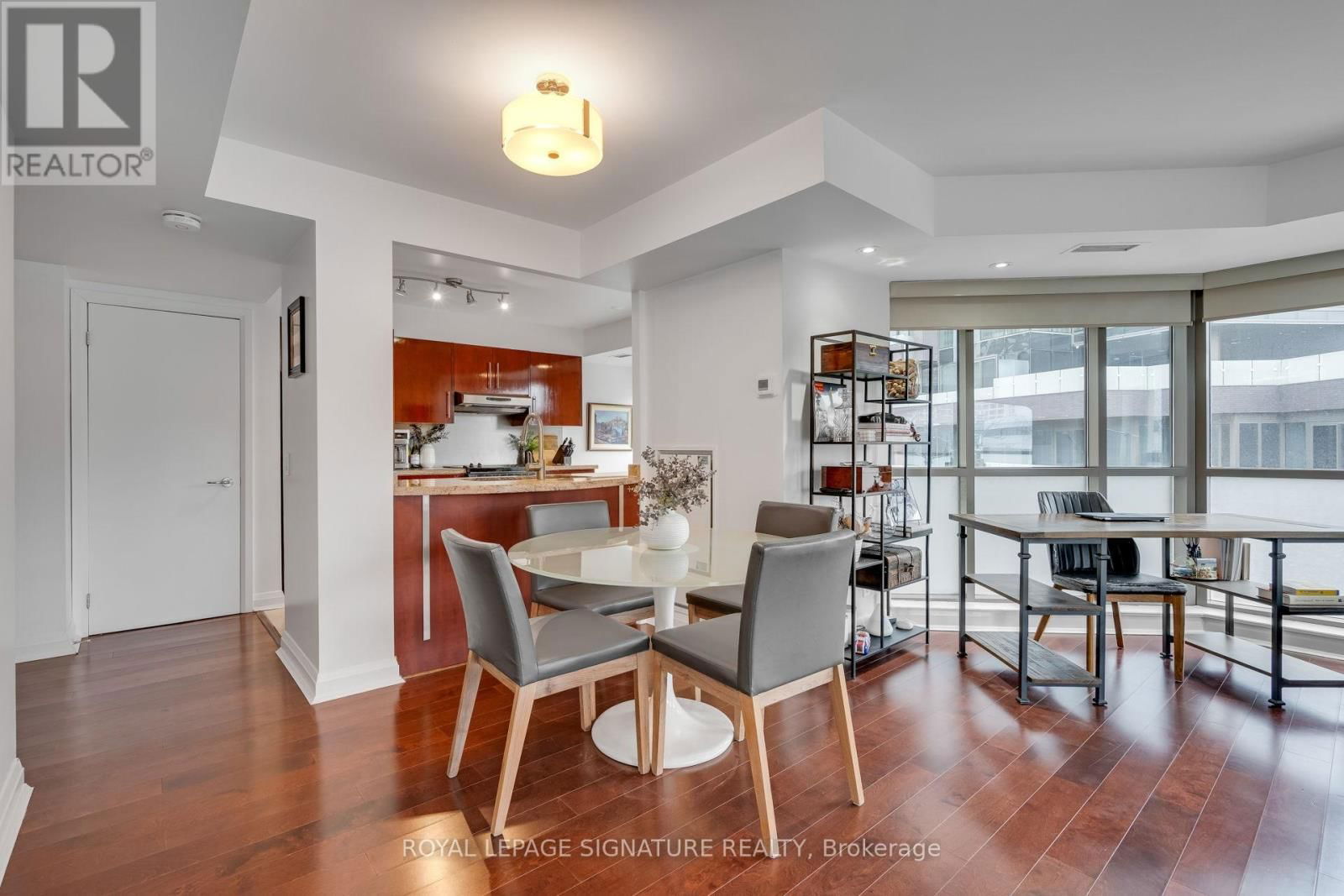 411 - 3 MCALPINE STREET Image 11
