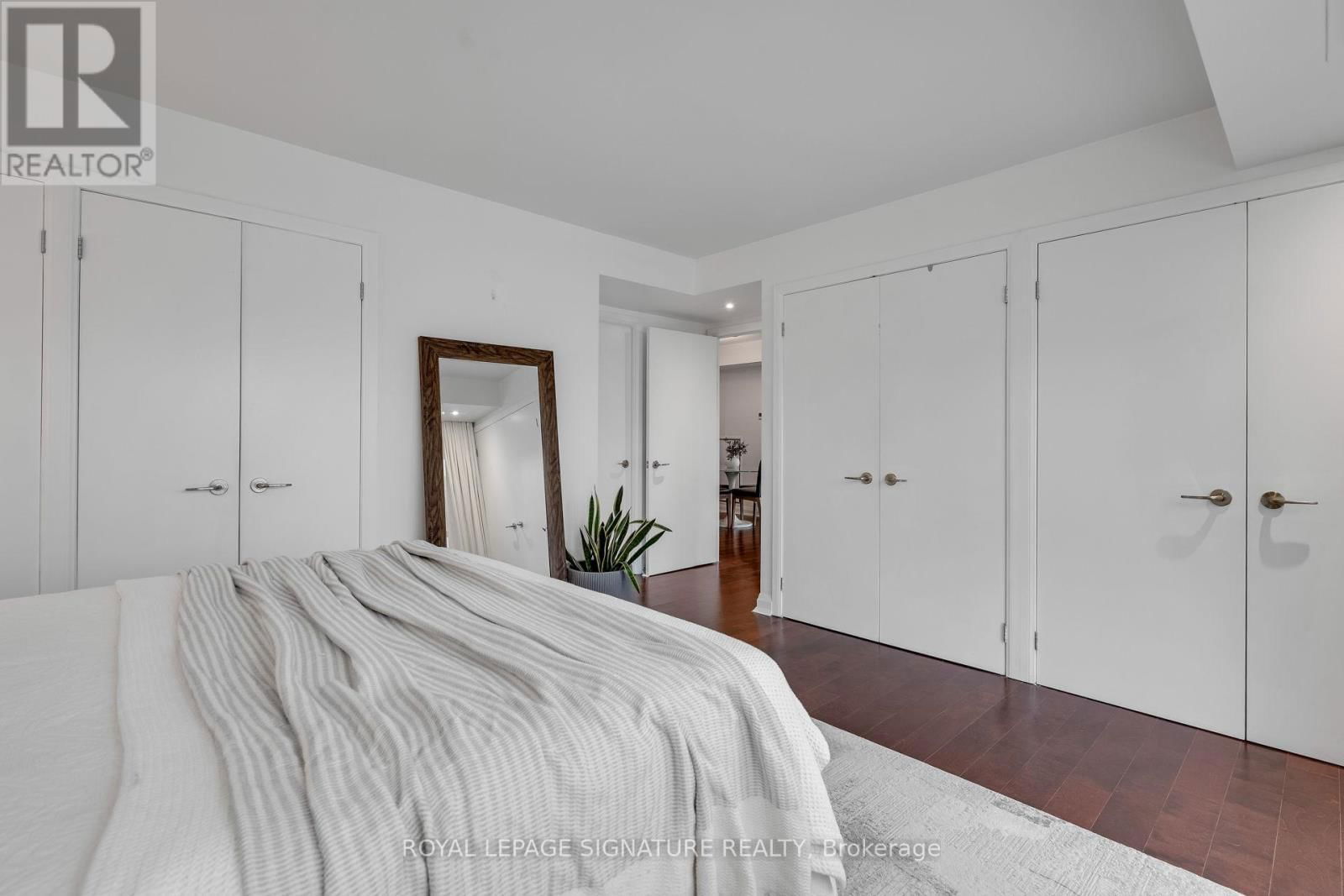 411 - 3 MCALPINE STREET Image 25