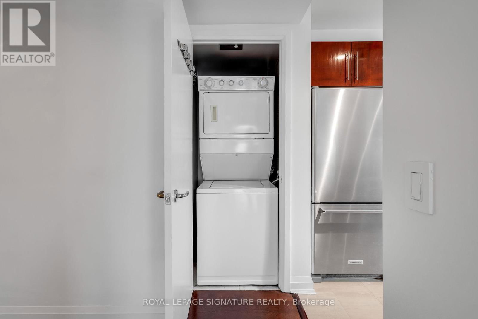 411 - 3 MCALPINE STREET Image 30