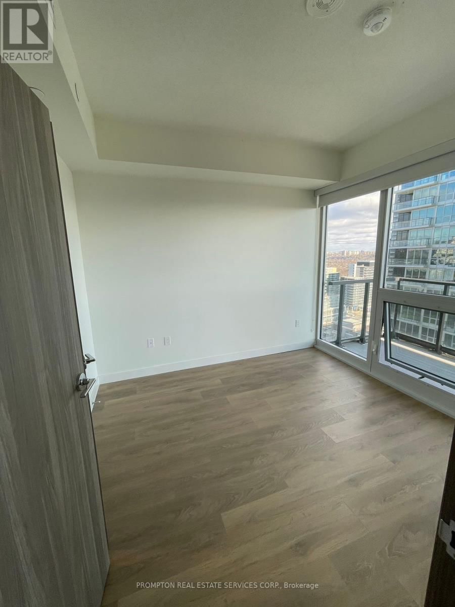 2015 - 85 MCMAHON DRIVE Image 13