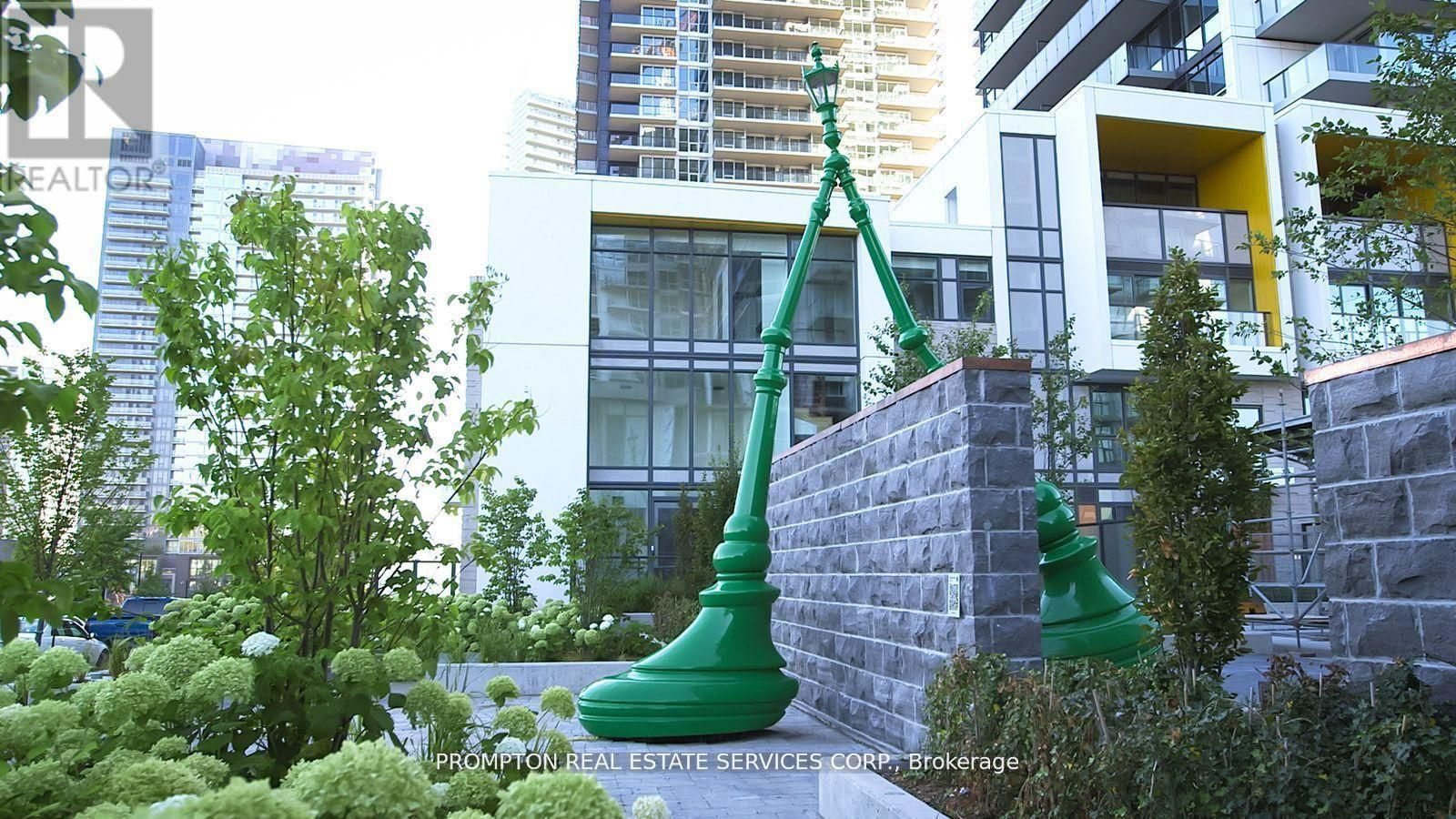 2015 - 85 MCMAHON DRIVE Image 2